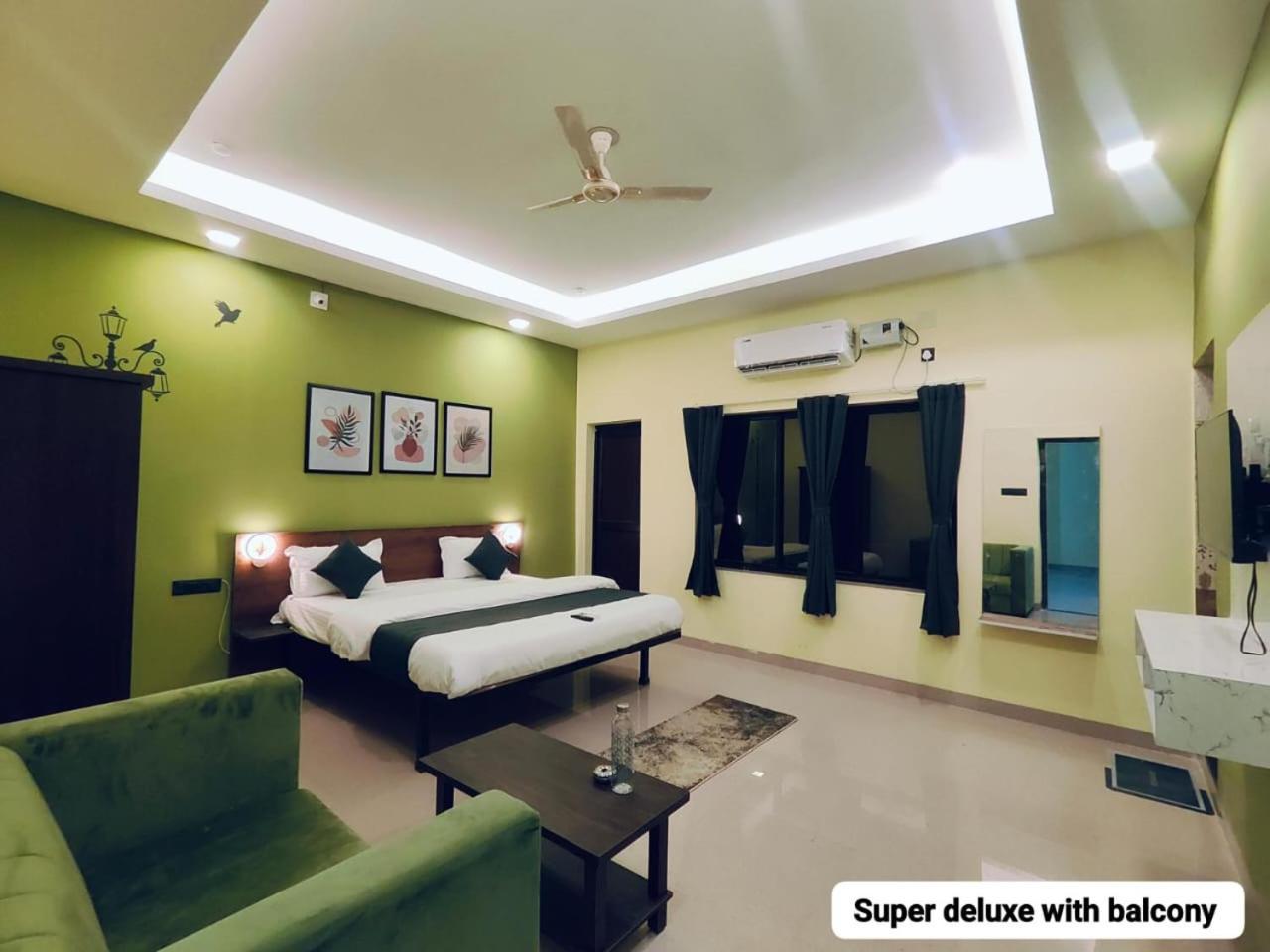 Emerald Euphoria The Luxury Stay Near Infocity Best Seller Bhubaneswar Exterior foto